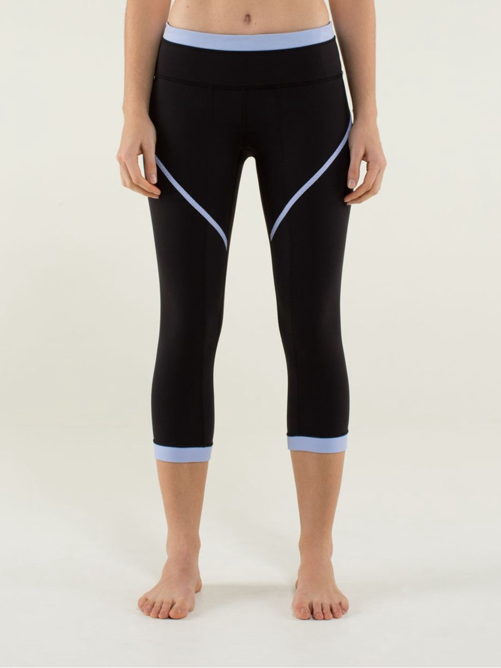 LULULEMON ATHLETICA Roll Out Crop Legging